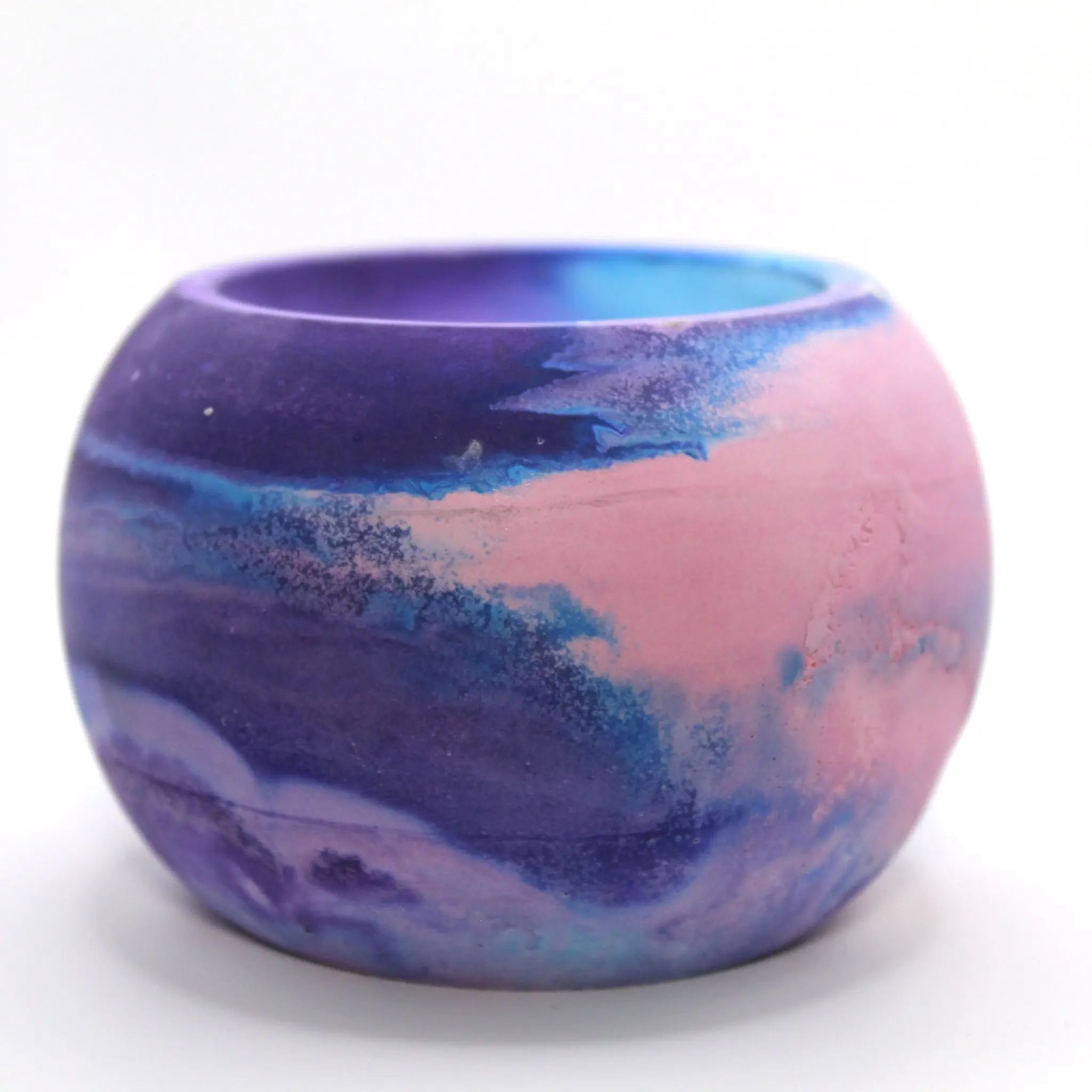 Bisexual Pride Candle – Hand-Poured LGBTQ+ Identity & Citrus-Scented Tribute