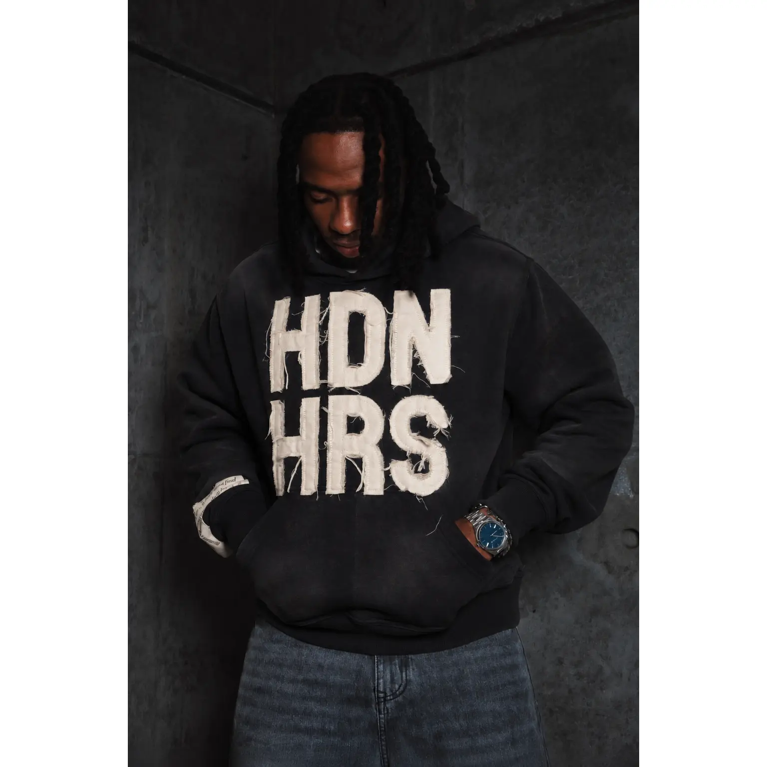 HH DISTRESSED HOODIE