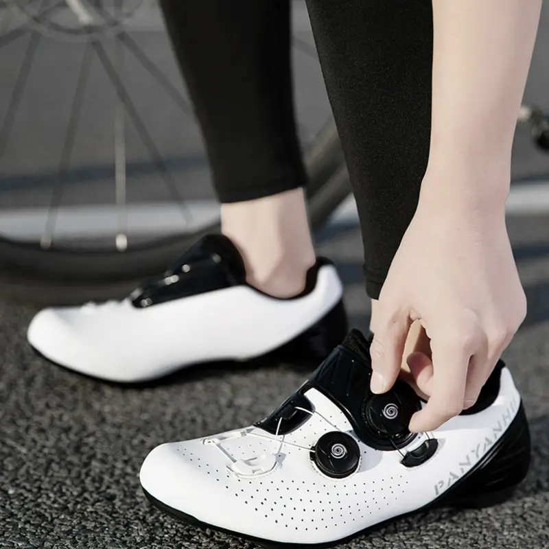 Unisex Bicycle Shoes Indoor Road Cycling Shoes Indoor Cleats, Comfortable Riding Shoes for Men and Women, Durable Bike Shoes for All Seasons, Sports Shoe