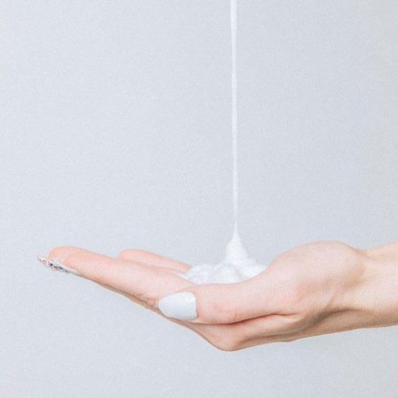 ELMOOSA Leave In Conditioner,100ml/250ml Enriched With Various Advanced Moisturizing Ingredients,Hydrates & Strengthens Hair Haircare