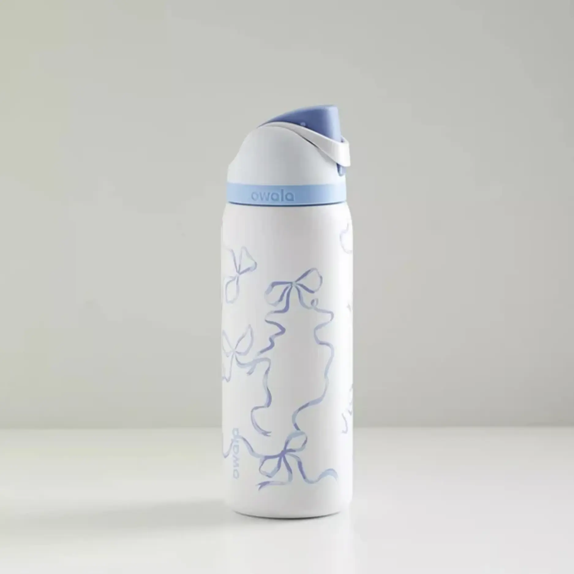 Owala FreeSip 24/32oz Insulated Stainless Steel Water Bottle, Blue Bow Tie, Leak-Proof with Built-In Straw