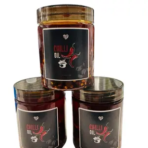 Chili Oil - Vegetable Oil with Chili Flakes, Garlic, Onions & Chili Powder - Spicy Sauce for Various Dishes - Food