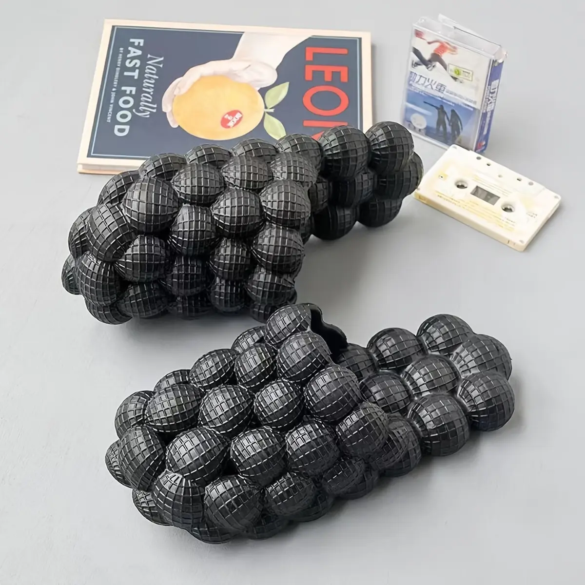 Unisex Soft EVA Bubble Sandals - Breathable, Quick-Drying, Non-Slip Slip-Ons - Breathable Men's Fashion Slippers for Indoor, Beach Summer Comfort Footwear