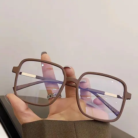 Unisex Square-Frame Blue Light Blocking Glasses, Transparent Non-Prescription Lenses, Casual Everyday Eyewear for All Seasons, Square Frames Glasses