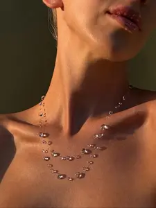 Chic Invisible Thread Floating Crystal Choker, Gradient Water Drop Necklace, Minimalist Dainty Accessory for Summer Beach Trips