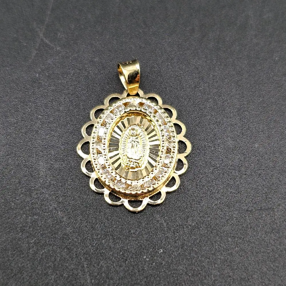Gold 14k Pendant Virgin Mary Design for Everyday Wear - Elegant and Timeless Jewelry