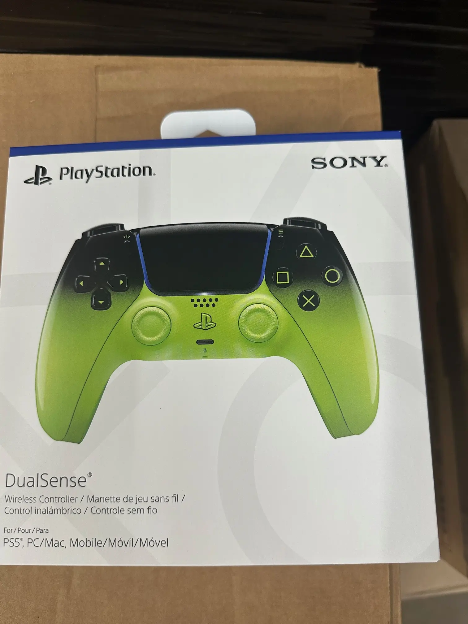 Sony PlayStation 5 DualSense Wireless Controller - Remix Green Sony PlayStation 5 DualSense Wireless Controller - Remix Green