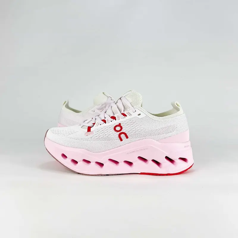 Grooved anti-slip rubber toe cap unisex long-distance jogging kicks, clean ivory mesh shoe shell, saturated pink layered midsole trim, handy for grocery errand trips roadside fitness weekday city outings