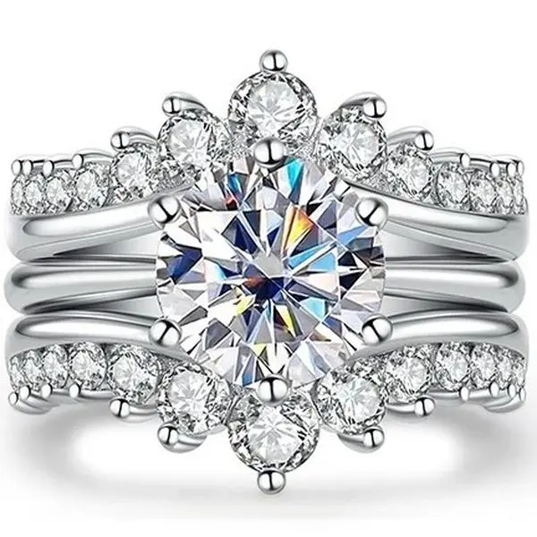 Moissanite Diamond Ring - The Crown (Luxury 3-1 rings)