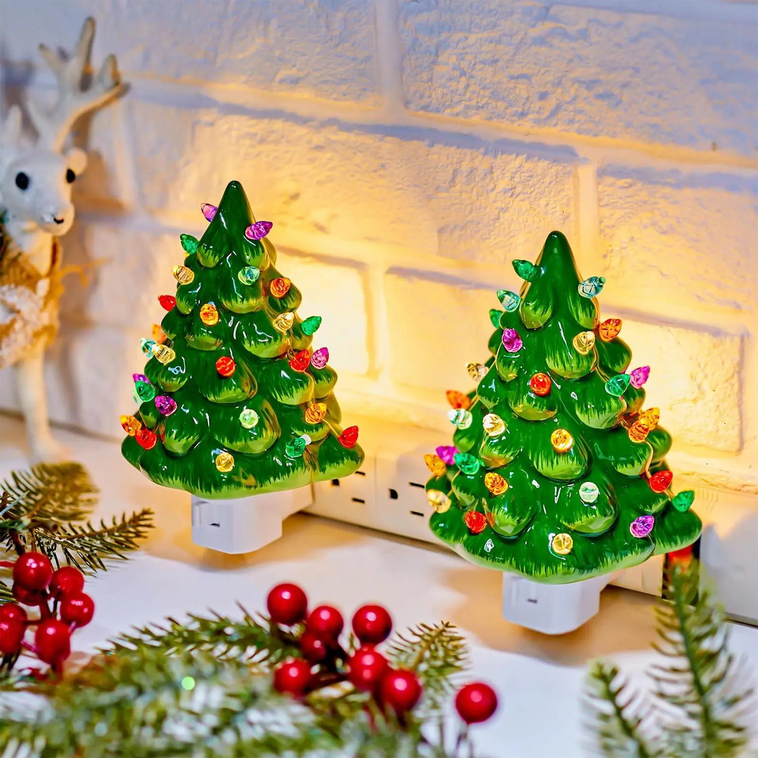 Ceramic Christmas Tree Night Light, Nostalgic Decorative Ceramic Tree with On/Off Switch, Vintage Night Light for Bedroom Bathroom Living Room Holiday Decor, Christmas Decorations Holiday Decoration Lights