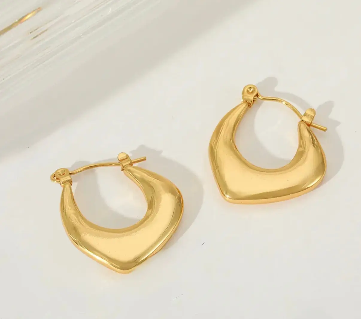 Jules 18K Gold Plated Stainless Steel Earrings Jewelry Waterproof Hypoallergenic Everyday Wear 0.77 X .69 Inches