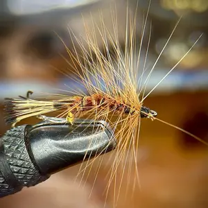 Light Hackle Short Striker Fishing Lure with Casting Spoon Size 8 Hook for Anglers Enhances Catches with Natural Appearance and Extra Glint