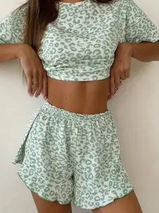 Women's Leopard Print Drop Shoulder Crop Top & Elastic Waist Shorts Pajama Set, Casual Comfy Round Neck Loungewear, 2026 Summer Daily Wear Fashion Outing Lounge Sleepwear for Women Pjs