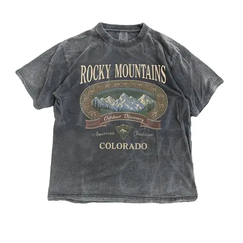 Women's Vintage Rocky Mountains Colorado Graphic T-Shirt - 90s Kid Aesthetic Print, Casual Comfy Fashion, National Park Themed, Short Sleeve Fitted Top, Outdoor Hiking Wear, Comfort Colors Ivory Cotton, Bold Edge, Cold Wash Compatible