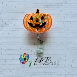Jack o lantern Pumpkin Shaker Badge Reel, Retractable ID Badge Holder, Handmade, Fun Badge Reel, Lanyard, Fall Badge Reel, Halloween Badge Clip, Nurse Badge Clip, Teacher ID Holder, Spooky Season