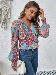 Women's colorful paisley print crossover V-neck lantern sleeve top, retro vacation style loose slimming fashion shirt, suitable for spring and summer, ideal for beach vacatmer shopping, and outdoor cafe outings.