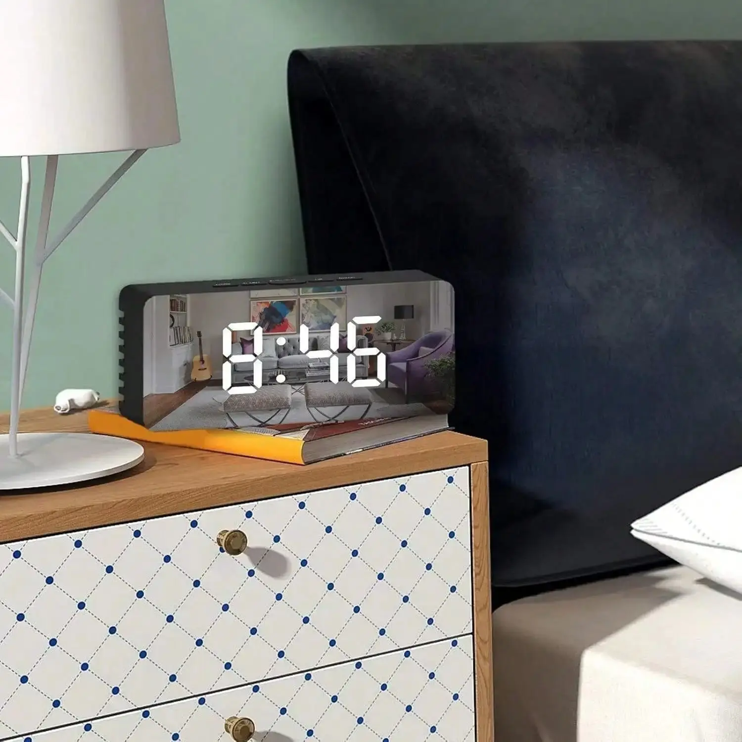 Minimalist Plastic Digital Alarm Clock - ABS Plastic, Adjustable Brightness, Date Display, Temperature Display, Decor for Room (Home Supplies)
