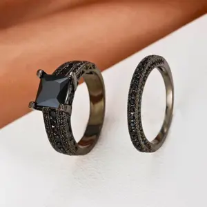 High-end women's fashion ring - Black Cubic Zirconia, suitable for parties, engagements, weddings, jewelry accessories for couples, latest model 2025