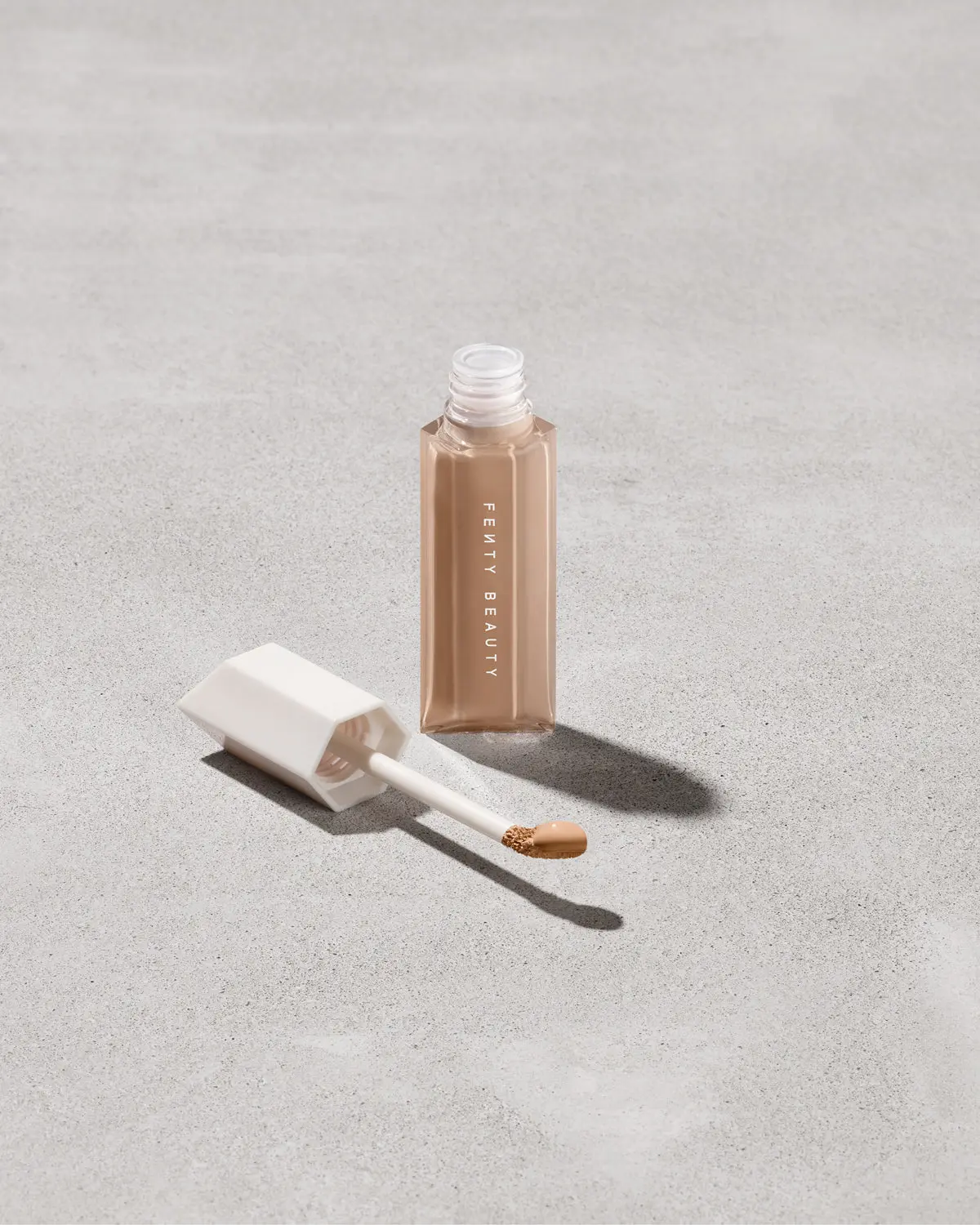 We're Even Hydrating Longwear Concealer — 280C We're Even Hydrating Longwear Concealer — 280C