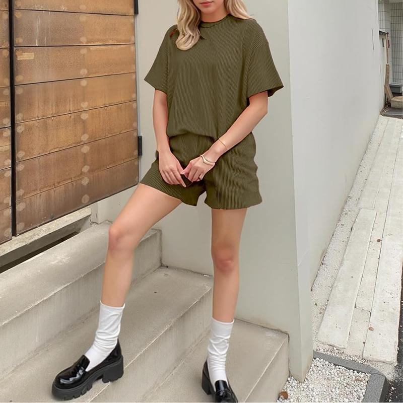 Summer Women's 2-Piece Loungewear Set Ribbed Knit Textured Top & Loose Shorts Soft Comfy for Summer Days Nights Cute Pajamas or Casual Outfits Trendy Cozy Wear Must Have Summer Essentials