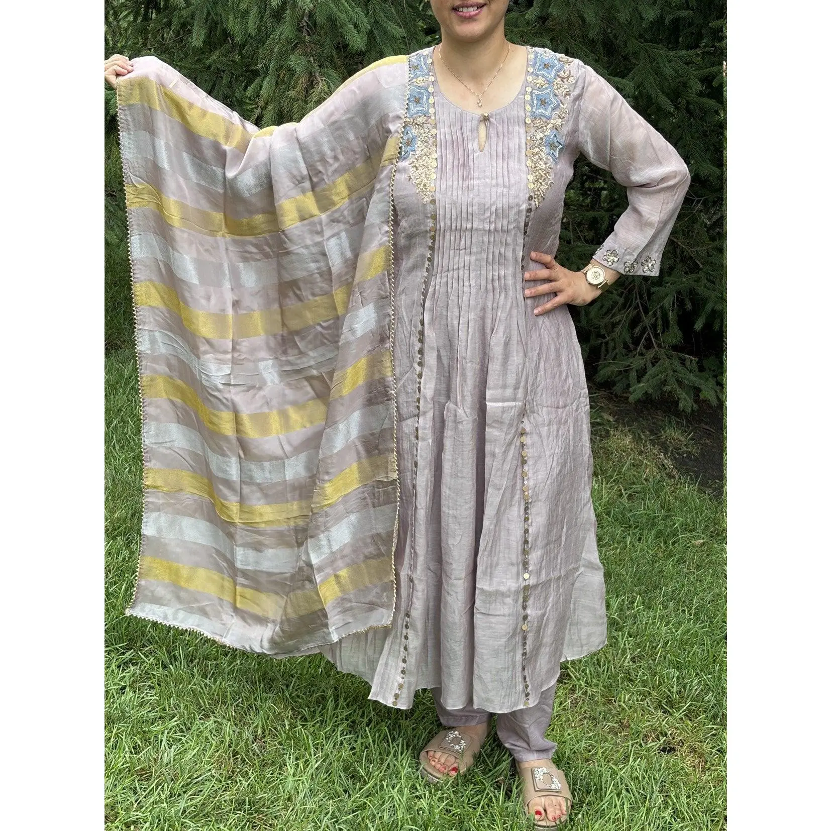 Most Viral premium Mul Chanderi lilac and pista green