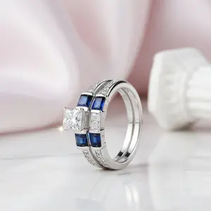 2pcs Princess Cut Diamond Option Wedding Ring Set
