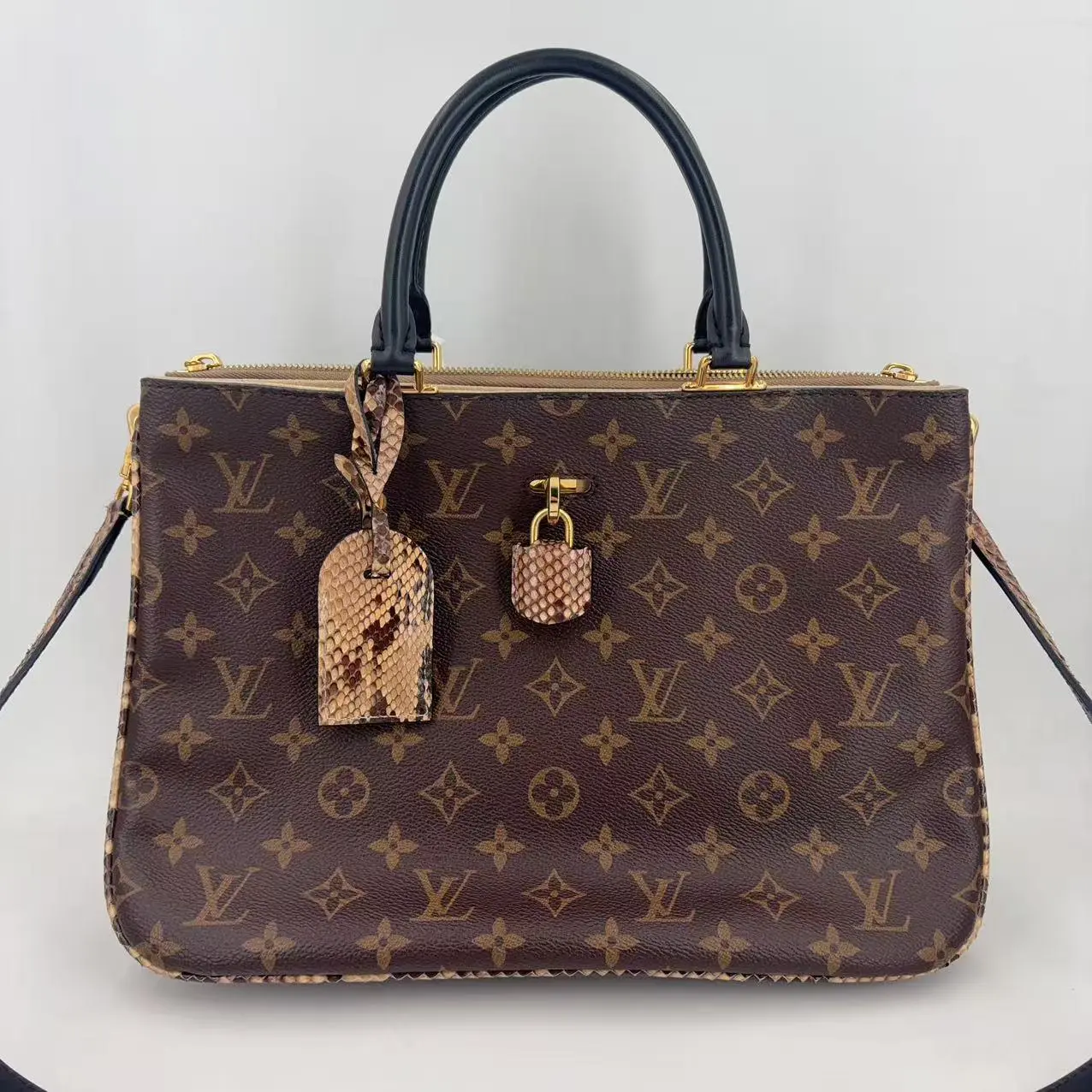 Pre-owned Louis Vuitton leather Tote Bags Canvas Bags Monogram
