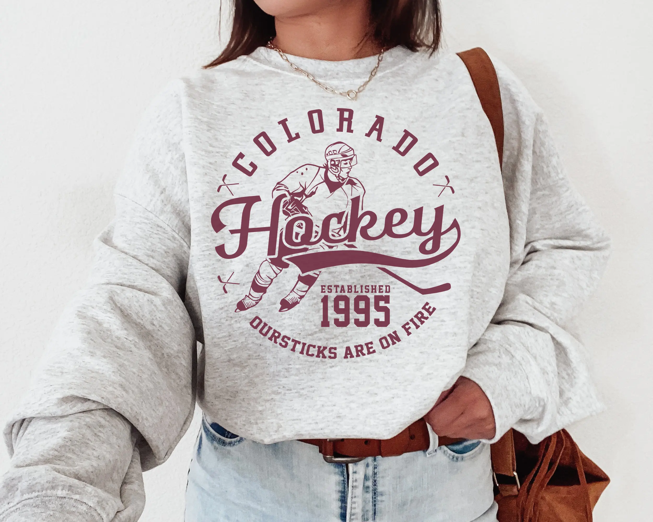 Vintage Colorado Avalanch Crewneck Sweatshirt T-shirt Colorado Est 1995 Avalanche Sweater Retro Colorado Ice Hockey Avalanche T-shirt