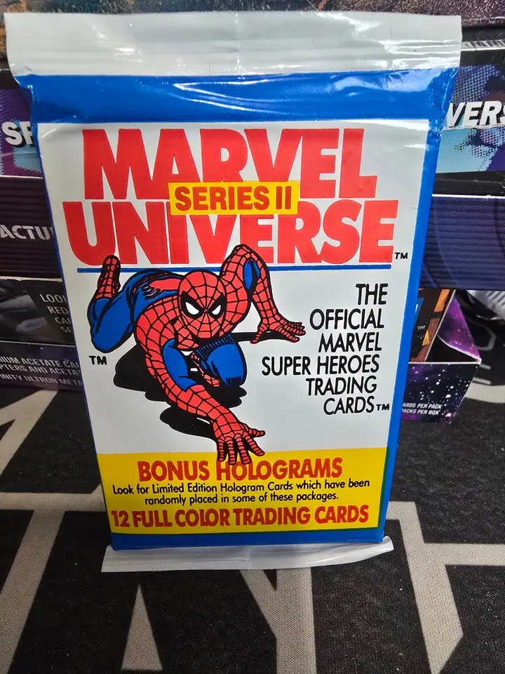 Marvel Universe II Trading Card Pack - Chase holos!
