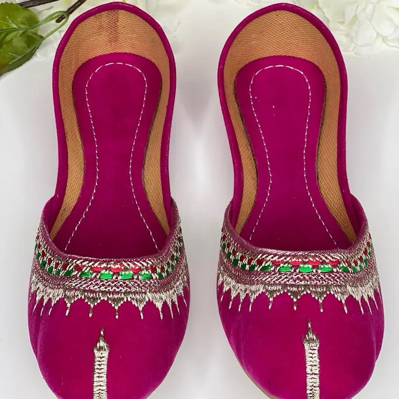 Hot Pink Khussa