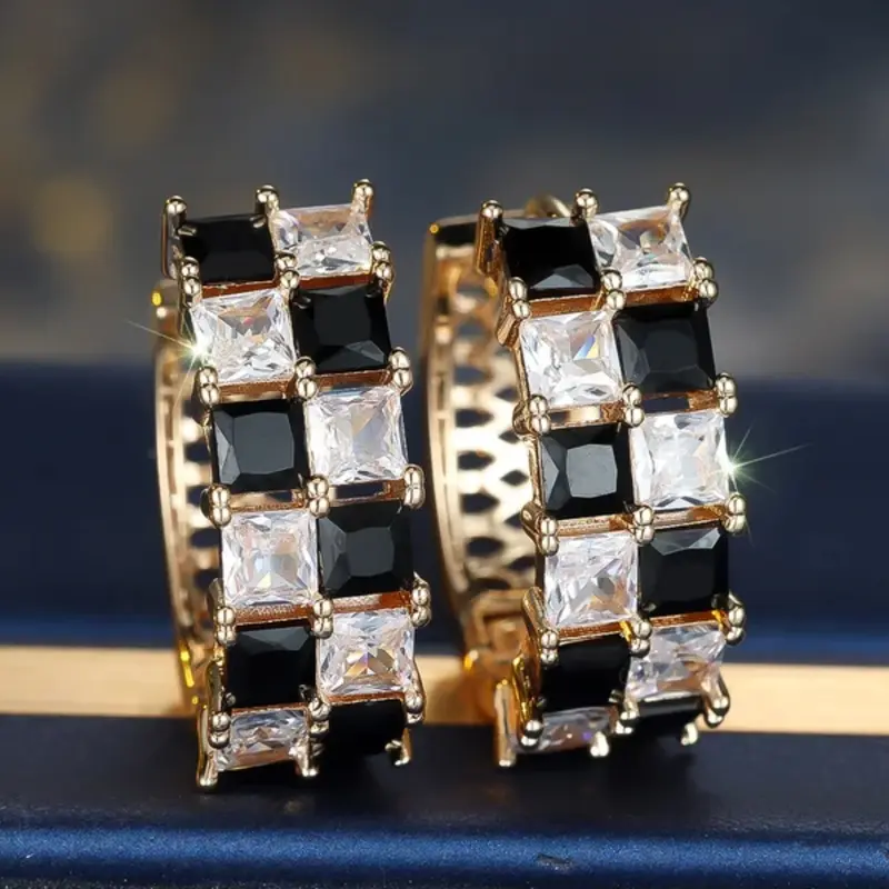 Round earrings for Women & Girls Synthetic Zirconia Inlay Fashion Design Hoop Earrings Earrings Hoops Daily Wear Jewelry Accessory for All Seasons Fashionable Accessories High Quality Earrings