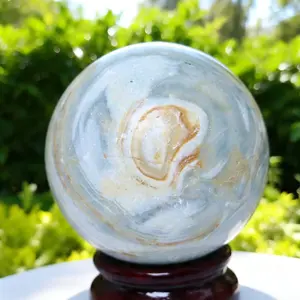 1pc Blue Ice Jade Ball, Home Decor Item, Office Bedroom Desk Crystal, Feng Shui Decoration, Mother's Day Valentine's Day Gift, Positive Energy, Unique Gift