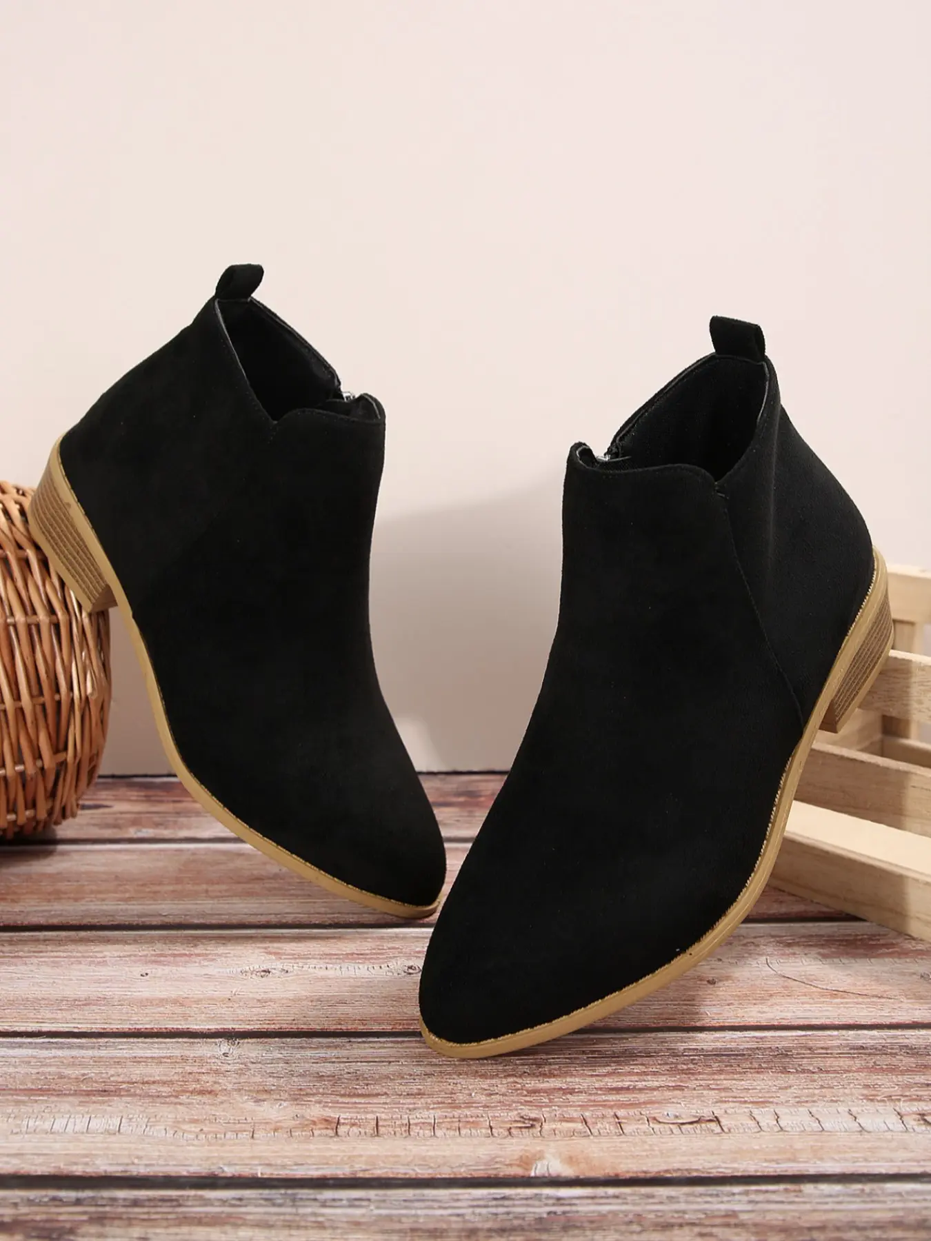 Women's Flexi Boots Style 130004, Comfortable and Fashionable Shoes for Daily Wear, Versatile and Stylish Footwear