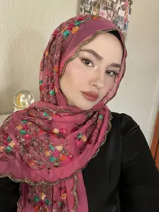 Fashion Floral Embroidered Hijab Scarf, Elegant Arab Women's Headscarf Headwrap, Muslim Modesty Daily Wear Turban, Breathable Beach Long Shawl