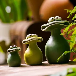 Three pieces (large + medium + small) of creative resin handicrafts: outdoor big-mouthed frog garden ornaments, Garden Accessories, and home desk decorations, adding fun and artistic atmosphere to your life.