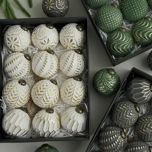 12 textured Christmas ball ornaments, 3.2-inch retro and simple Christmas tree decoration, farmhouse vintage Christmas hanging tree, home interior decoration