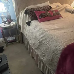 CGK Pleated Wrap-Around 15" Elastic Bed Skirt – No Mattress Lifting, Hides Under-Bed Clutter, Bedroom Storage Hack