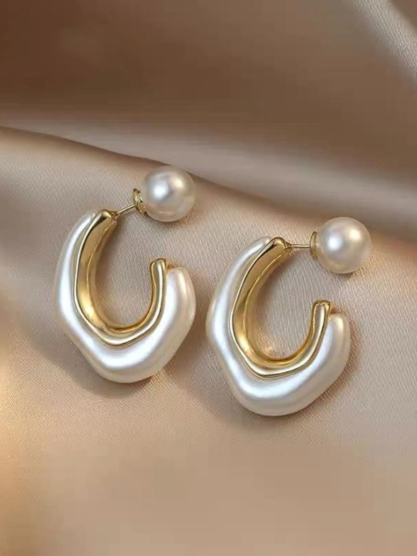 Faux Pearl Decor Earring Jackets