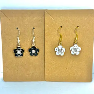 Vintage 60s Flower Drop Earrings