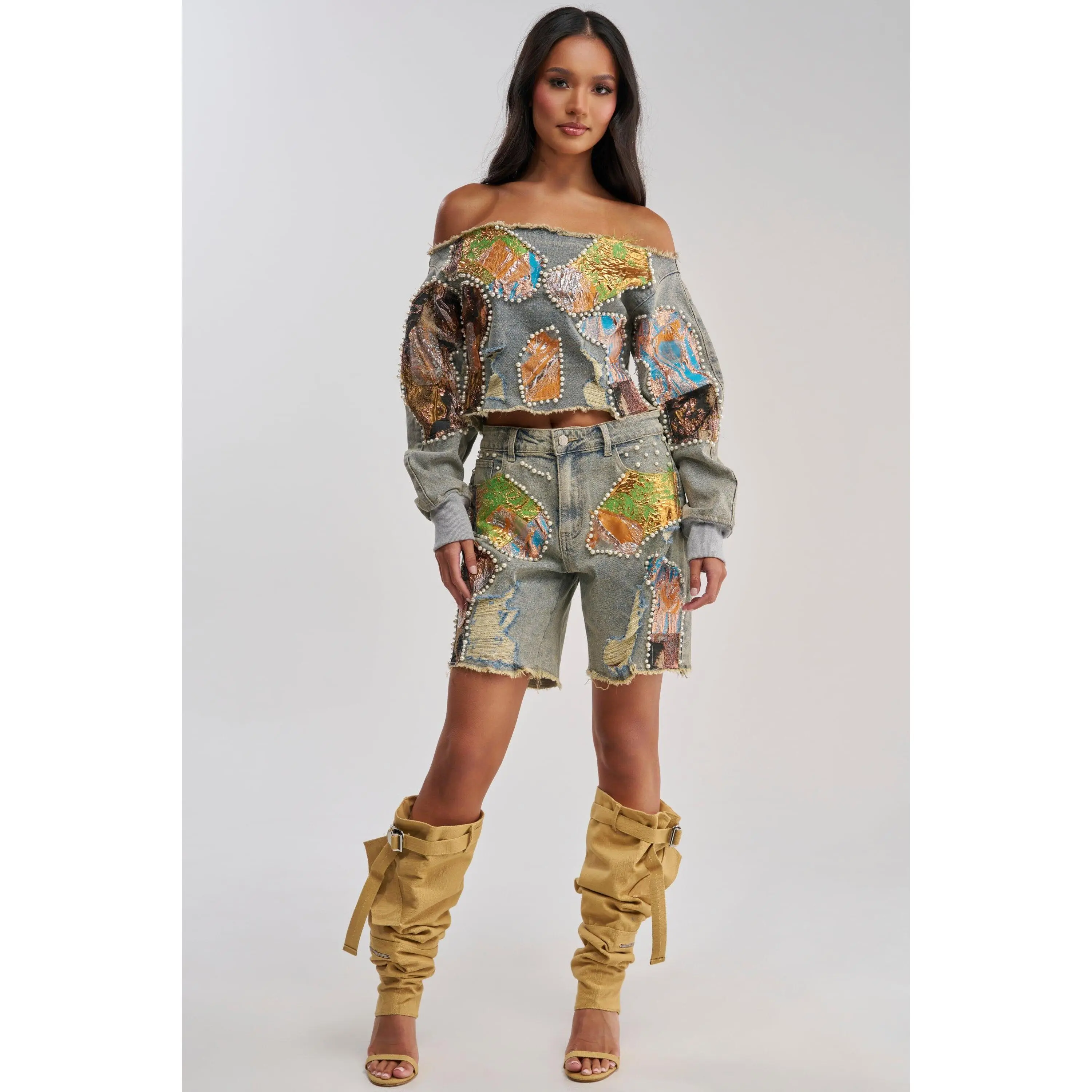 PATCHED UP LOW RISE BROCADE BERMUDA