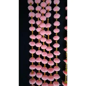 Pom pom hanging 6 ft