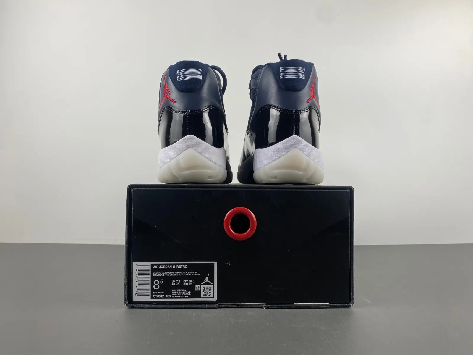 Dark Navy Upper Black Patent Toe Unisex Classic High Top Basketball Shoes, Brand New Sealed Packaged with Original Shoe Box, Shock Absorbing Off White Sole Trendy Daily Street Sneakers