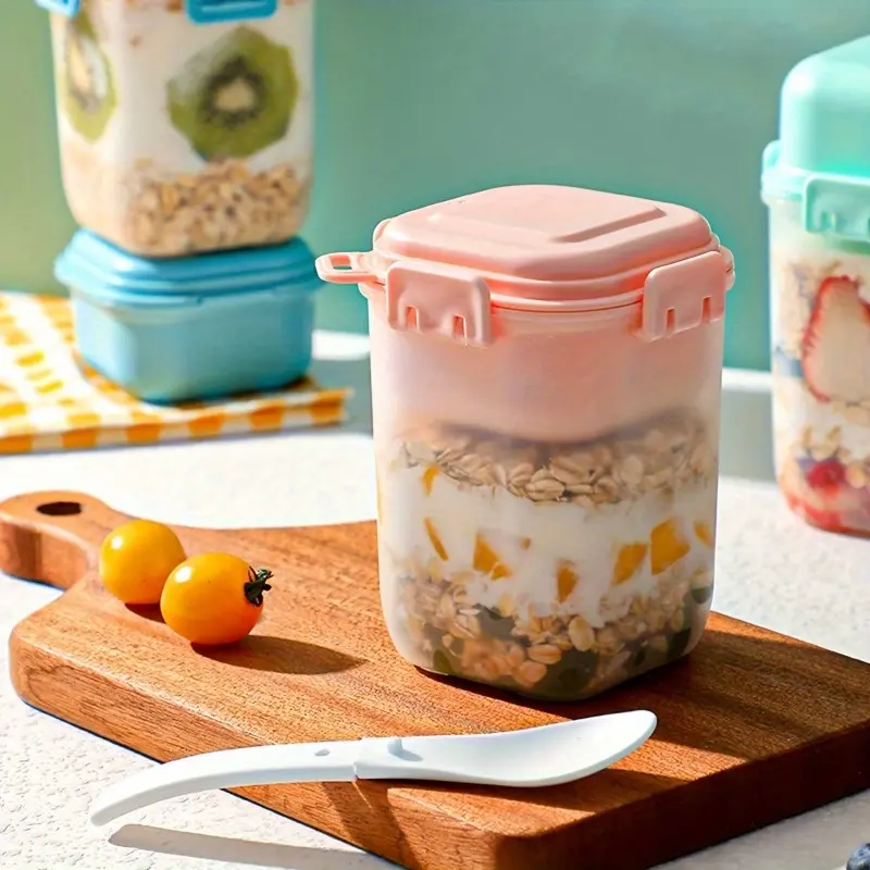 1pc Salad Travel Cup - Shake & Go Airtight Meal Prep Oatmeal, Yogurt & Salad Container, with Built-In Spoon, Salad Dressing Holder, Leak-Proof Lid, Airtight storage container, Leakproof Container - Picnic, Lunch & Breakfast on-the-Go Containers