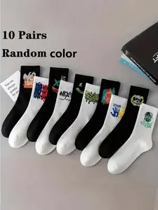 10 Pairs Random Color Graffiti Skull Crew Socks, Unisex Hip Hop Street Style Athletic Socks, Casual Fashion Footwear