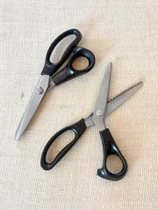 Pinking Shears (Multiple Cut Styles)