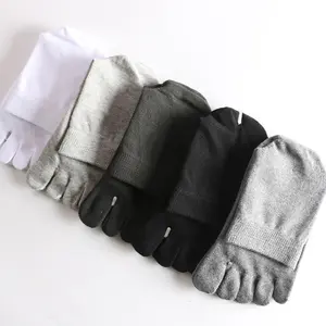 5 Pairs Cotton Five Finger Crew Socks, Breathable Athletic Toe Socks for Men Women, Ideal for Running, Walking & Cycling