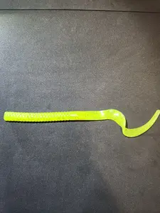 7" Ribbontail Worm - Chartreuse w/Orange, Green, Black Flake