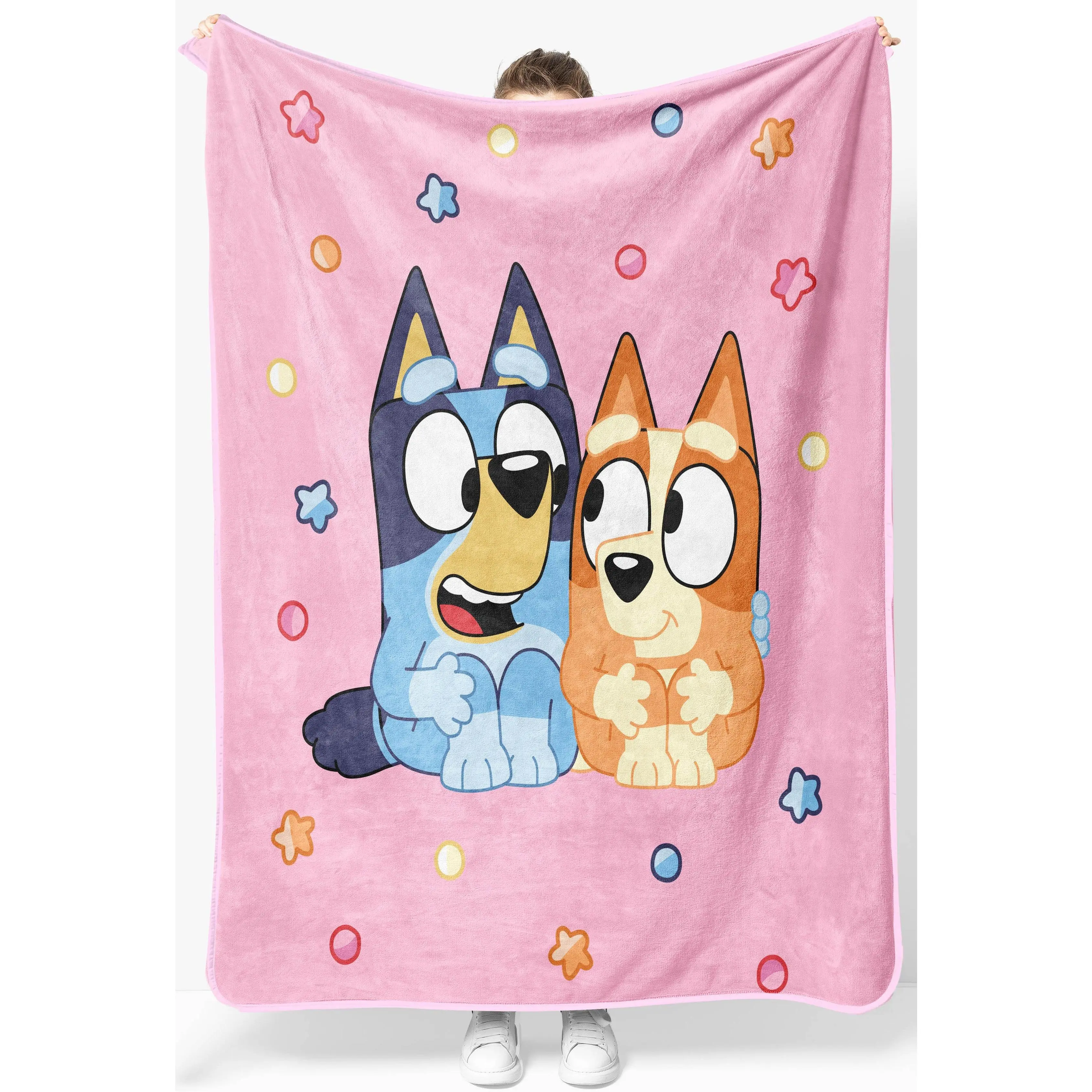 Jay Franco Bluey Dancing Family and Best Friends Throw Blanket