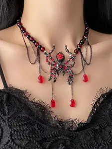 Halloween Spider Necklace New Dark Sweet Cool Pendant, Gothic Punk Style Tassel Choker for Women, Fashionable Versatile Clavicle Chain