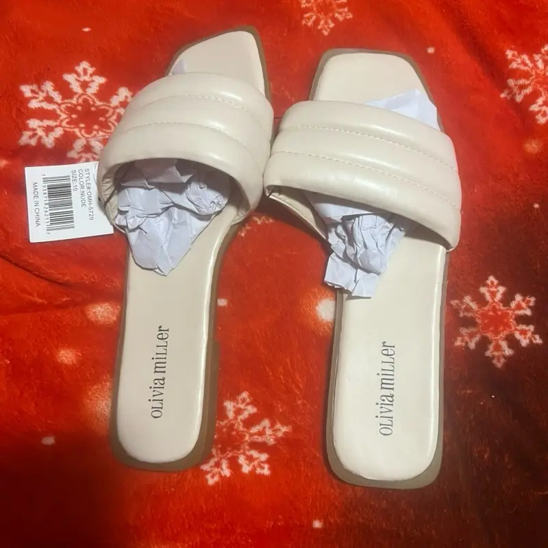 Olivia Miller Sandals Olivia - Comfortable and Stylish Footwear for Everyday Wear